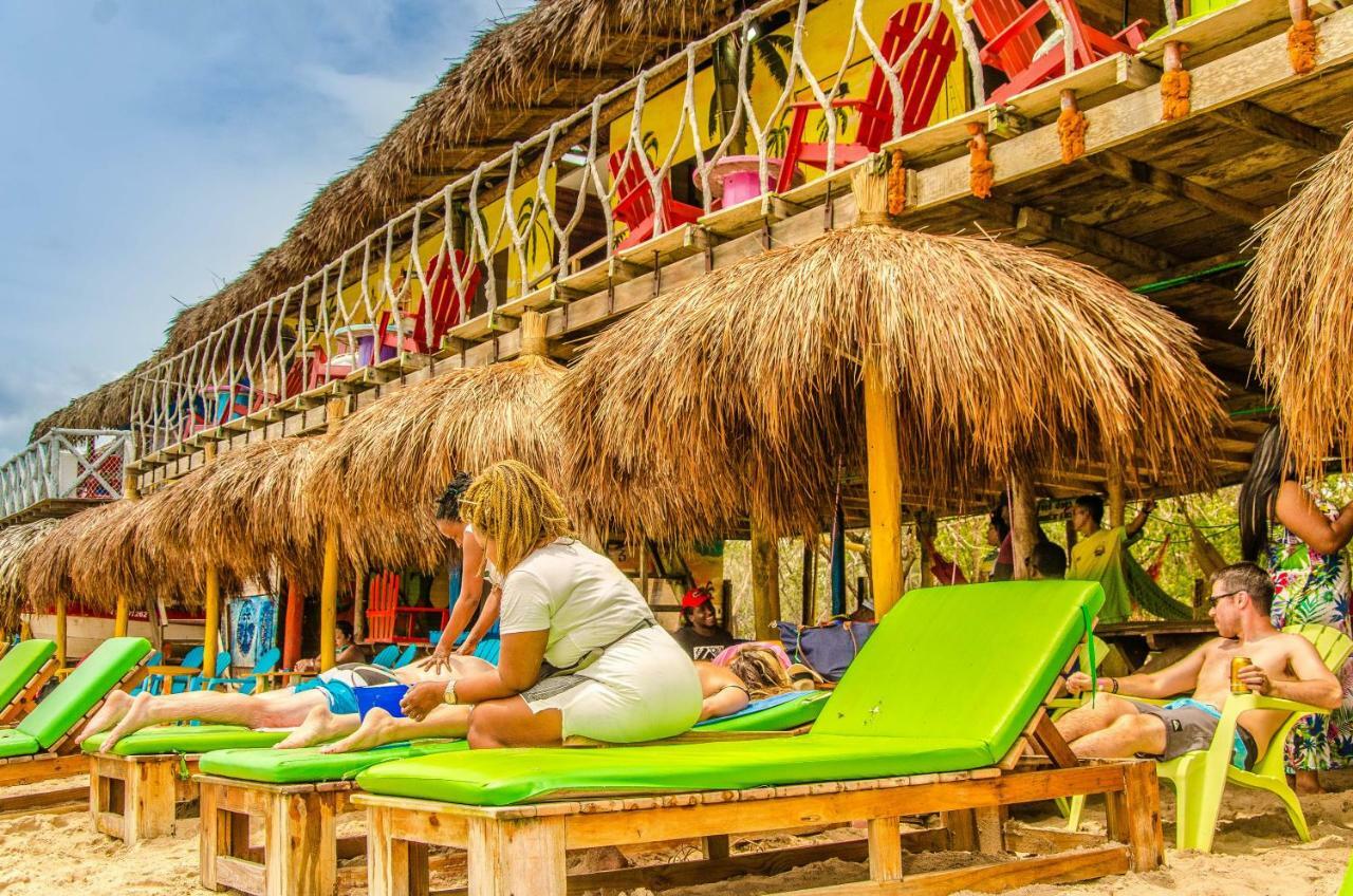 Nuestros Tres Tesoros Hotel Caño de Loro Kültér fotó